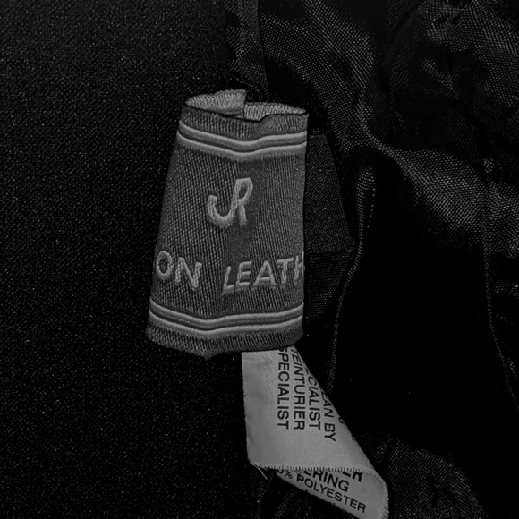 ECHTES LEDER Futter Women's Black Leather Open Back Halter Vest - Picture 8 of 11